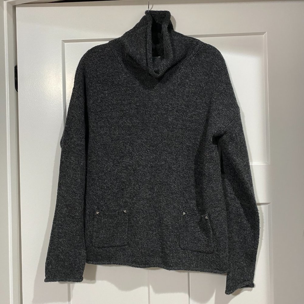 DKNY Cozy Oversized Gray Mock Turtleneck Sweater